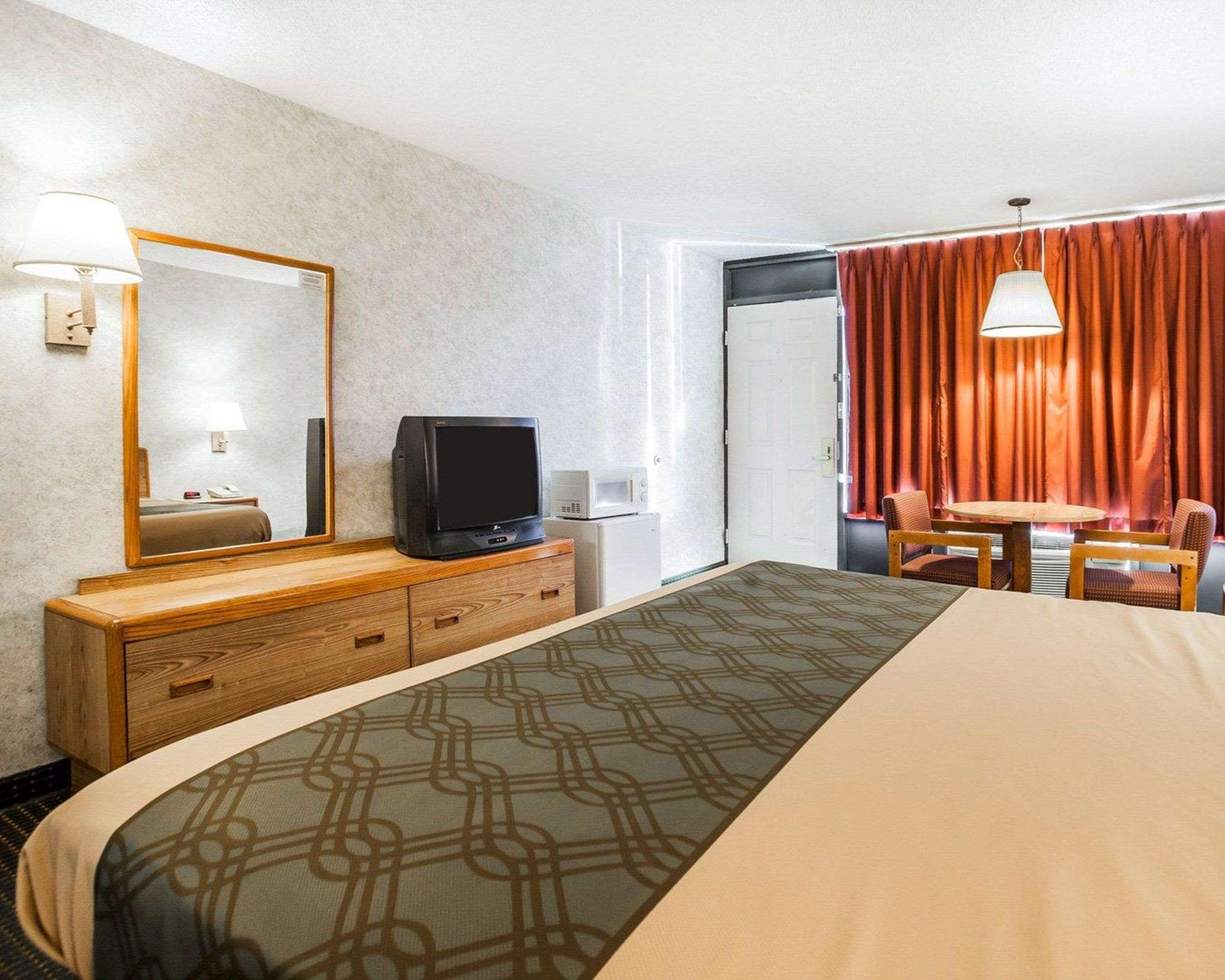 Econo Lodge Jefferson City Esterno foto